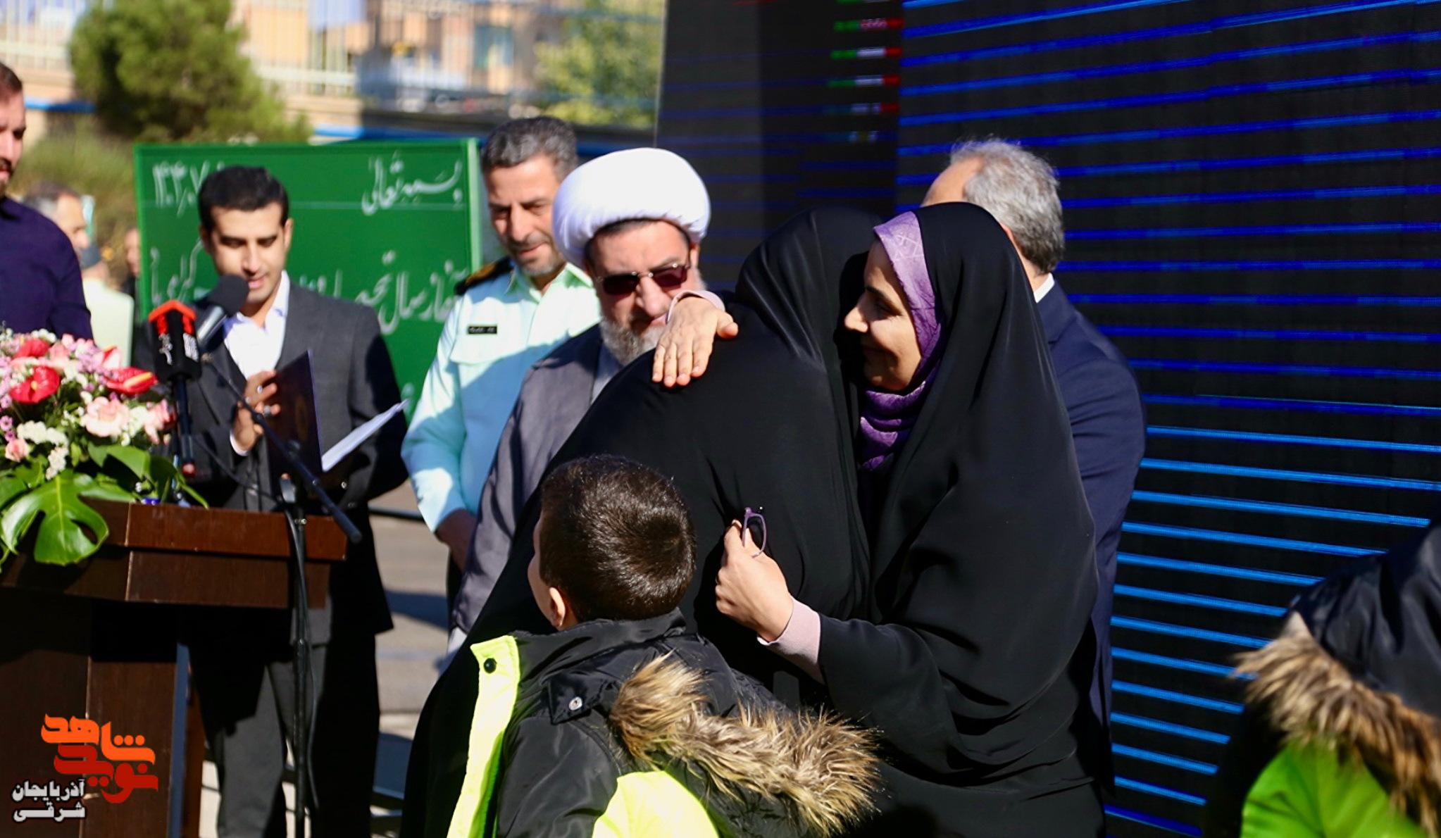 زنگ مهر و مقاومت در تبریز نواخته شد+تصاویر زنگ مهر و مقاومت در تبریز نواخته شد+تصاویر