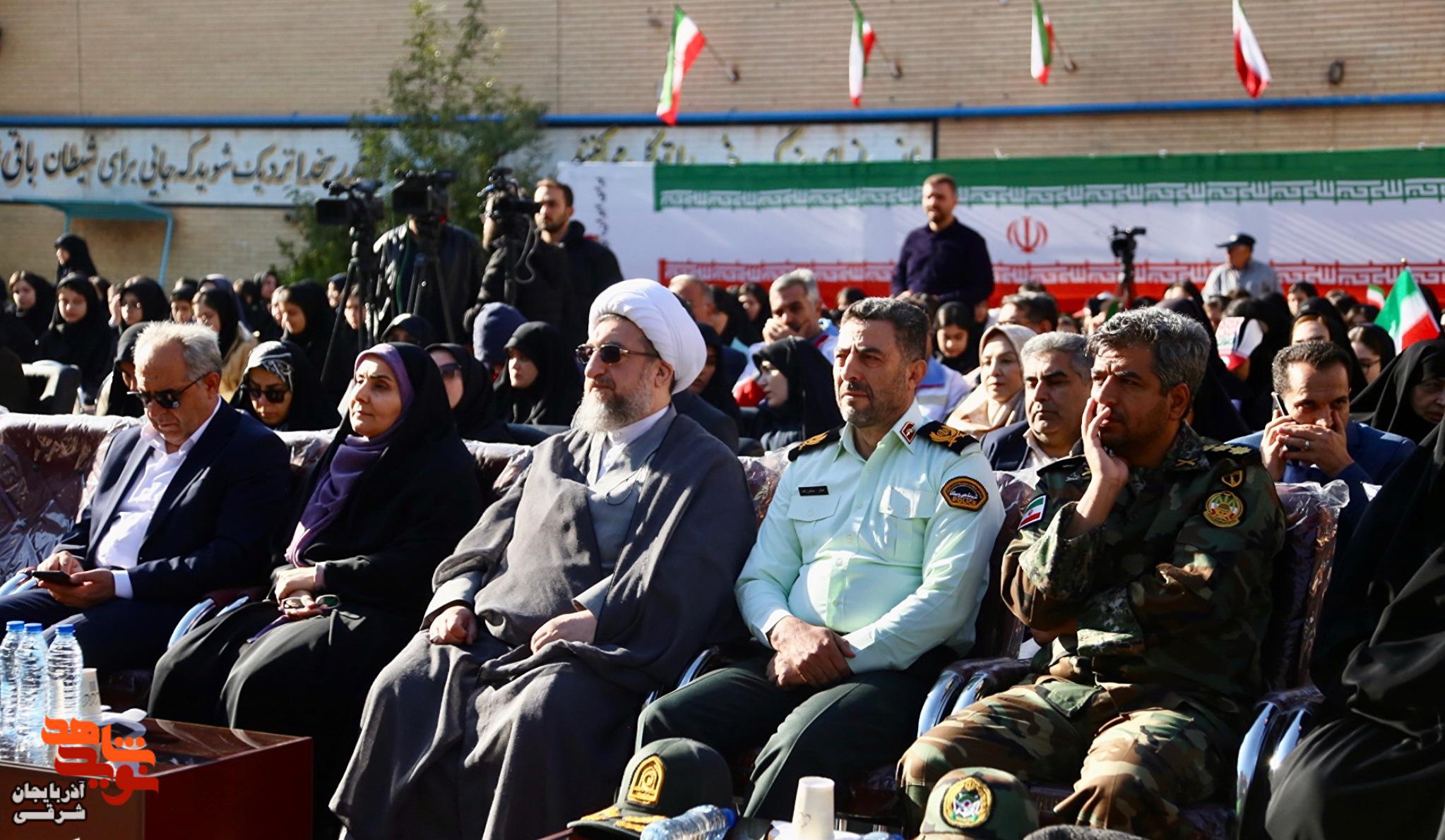 زنگ مهر و مقاومت در تبریز نواخته شد+تصاویر زنگ مهر و مقاومت در تبریز نواخته شد+تصاویر