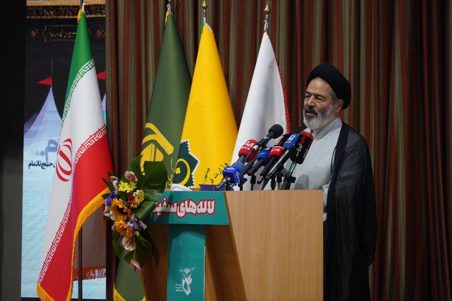 شهدای منا در اوج مظلومیت به مقام شهادت رسیدند/ فاجعه منا زخمی در قلب امت اسلامی