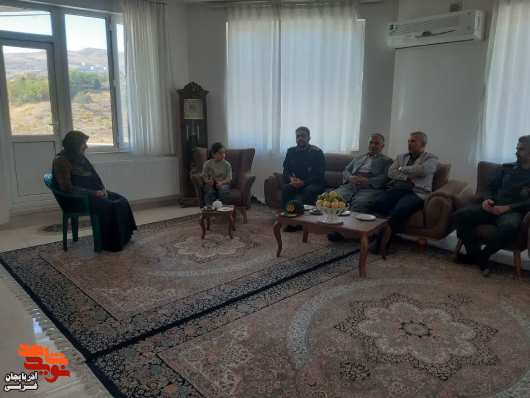 دیدار با خانواده های شهدا