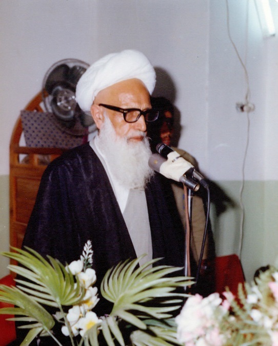 گل کرده محراب از سجود سرخت‌ای پیر...