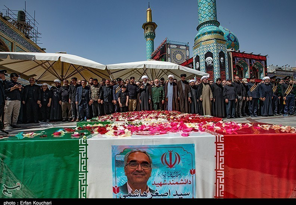 ۱۱۲ روز بی خبری دختر دانشمند هسته‌ای از شهادت پدر و مادرش