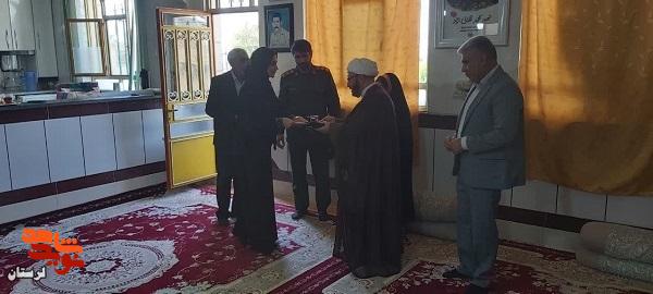 خانواده شهدا نماد صبر، ایمان و ولایت‌مداری هستند