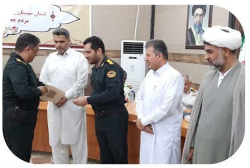 تجلیل از خانواده‌های شهدا و حافظان امنیت در ایرانشهر