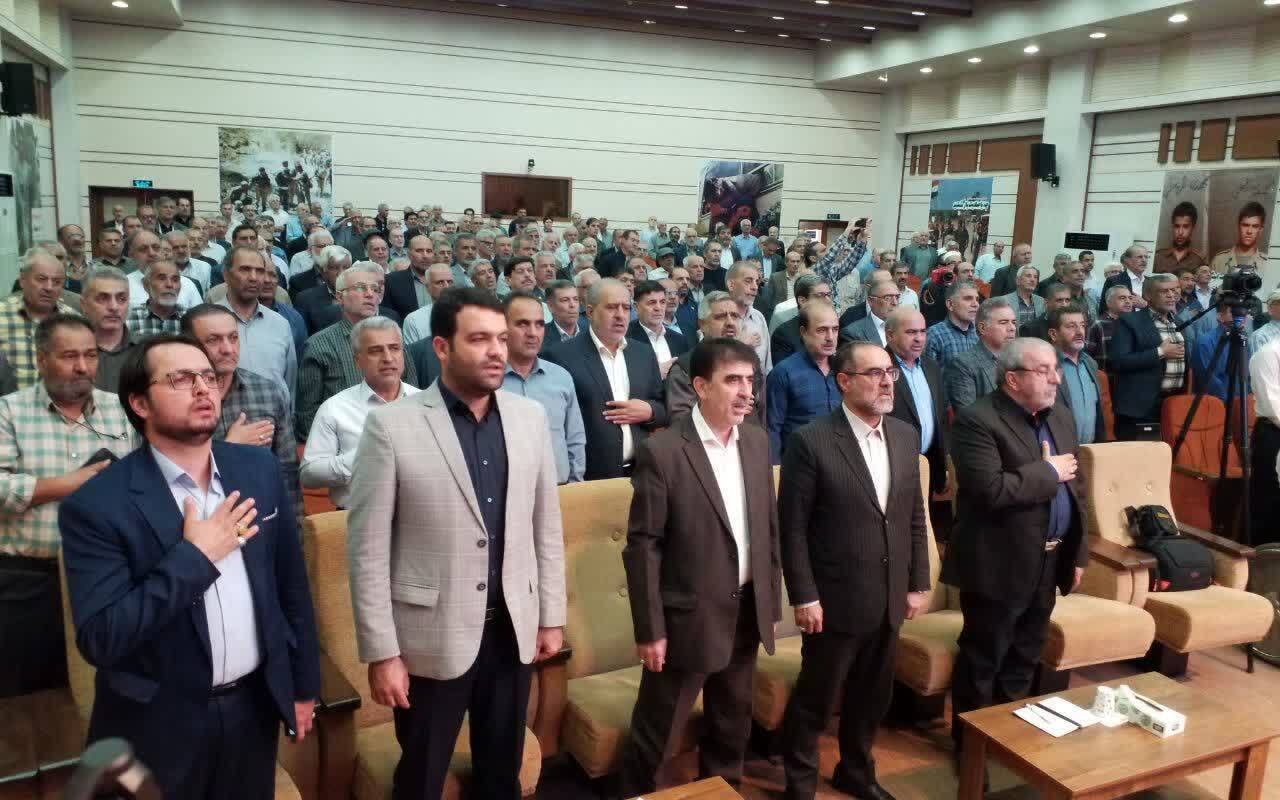 الماس‌های درخشان عنبر، یاد شهیدان غریب خود را زنده نگه داشتند