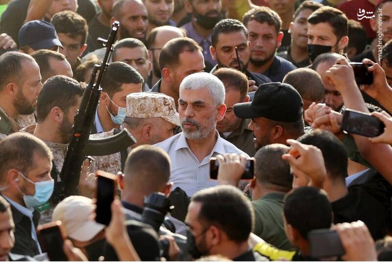 نام تمام زندگان، یحیاست...