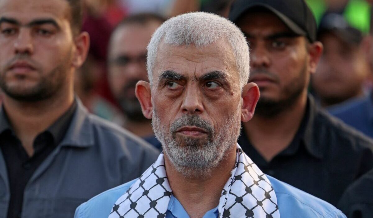 نام تمام زندگان، یحیاست...