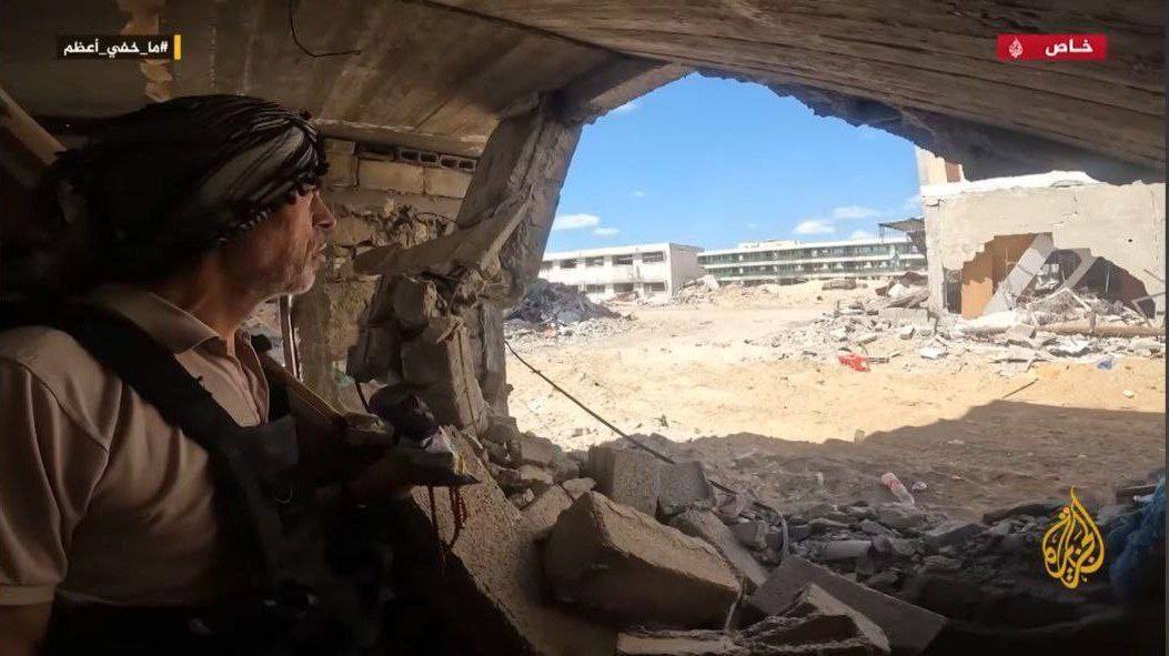 نام تمام زندگان، یحیاست...