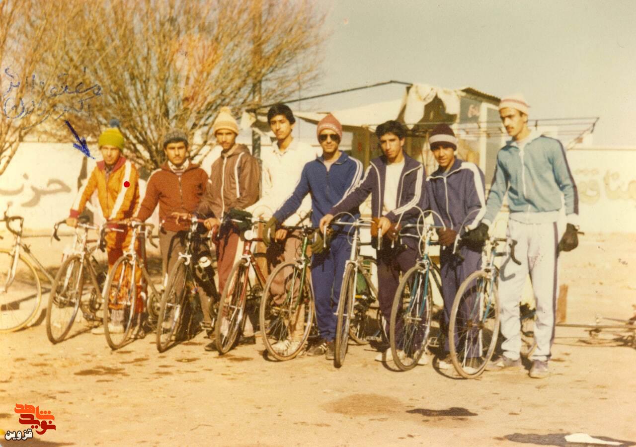 از نان تنور تا خاکریز؛ روایت مادری که هنوز چشم‌انتظار است