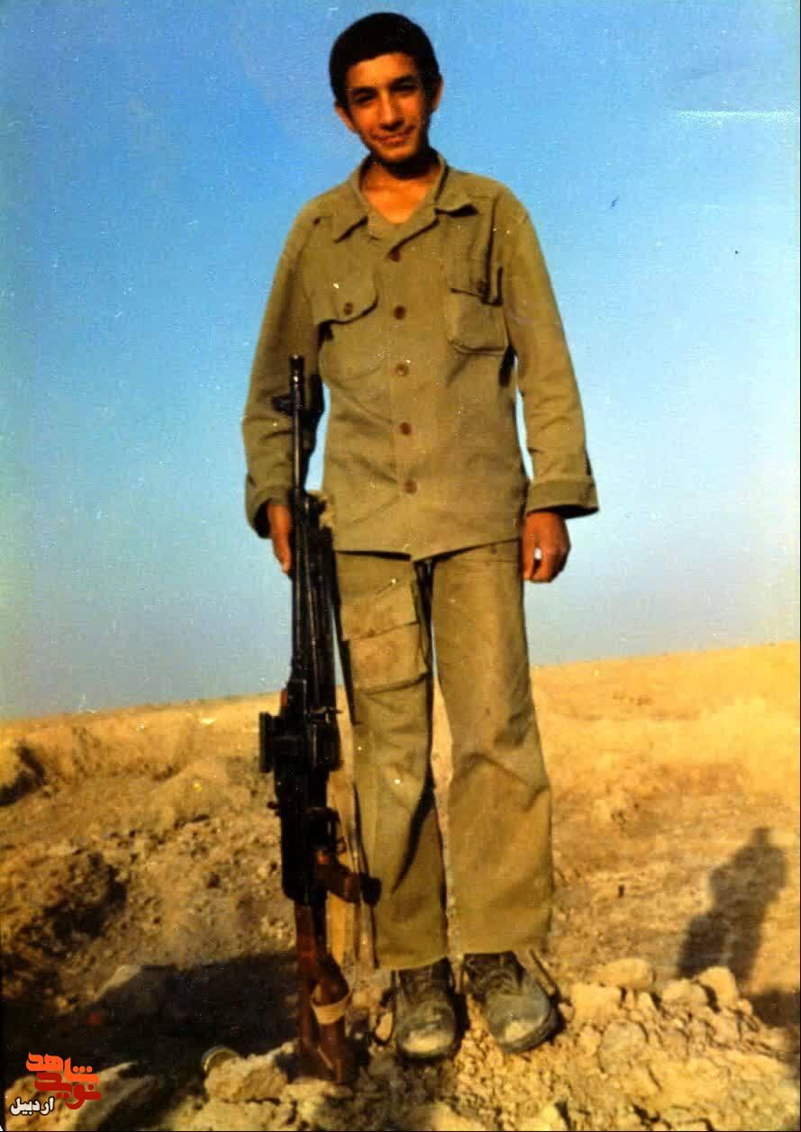 آلبوم تصاویر بسیجی شهید «وزیر نصرت‌پور» منتشر شد