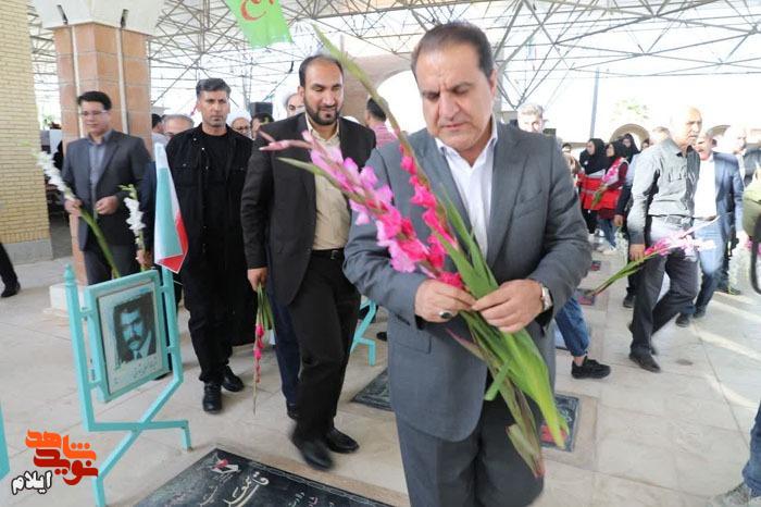 میهمانی لاله‌ها / عهدی دوباره با ۳ هزار ستاره ایلامی