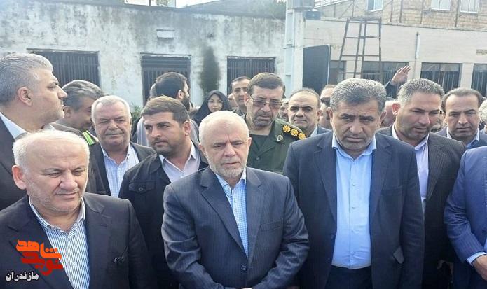 تصاویر/ آئین عطرافشانی گلزار شهدای ساری