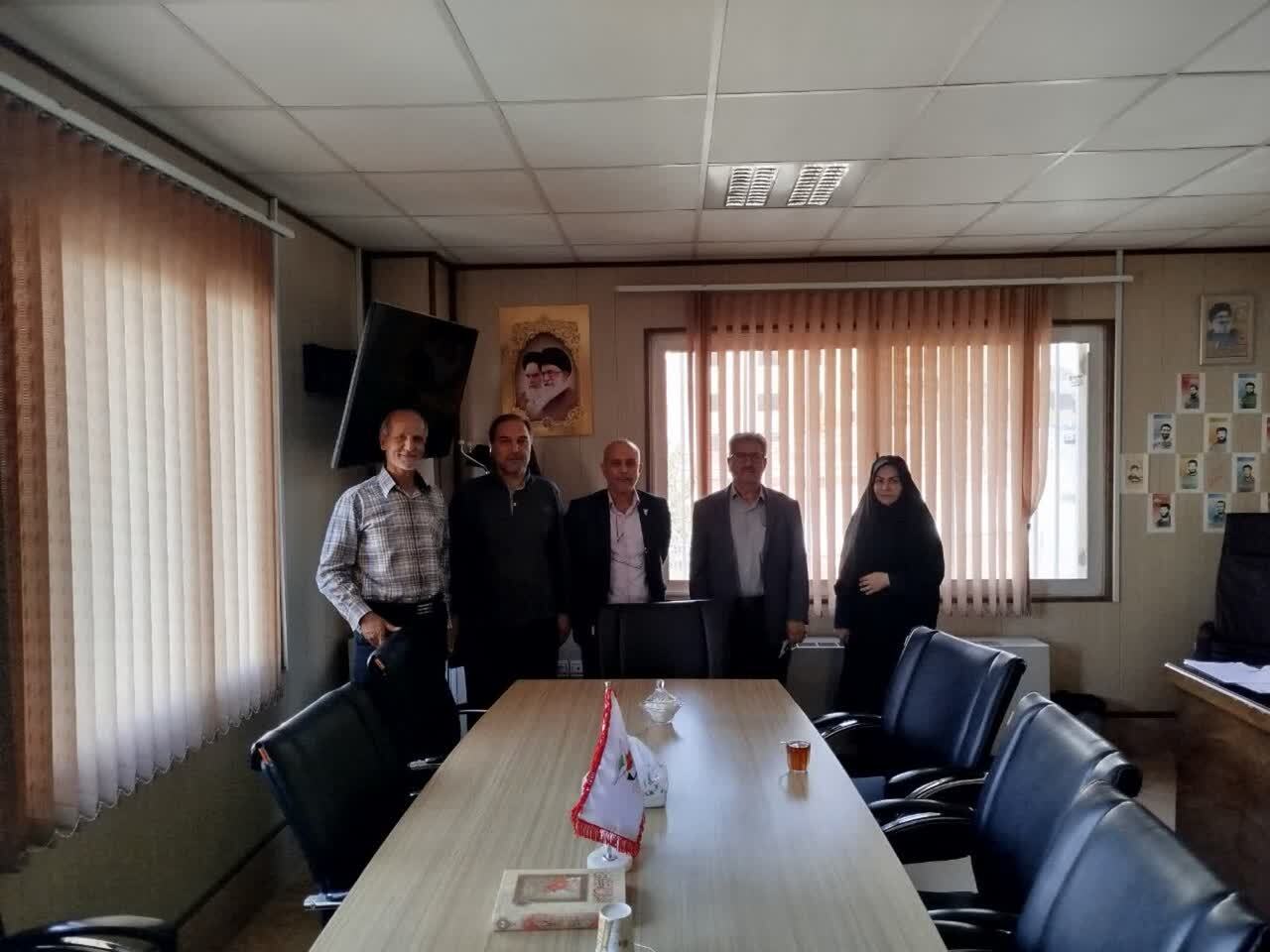 خادمان شهدای غریب البرز در نشست ستادی برای تقویت برنامه‌های کنگره ملی گردهم آمدند