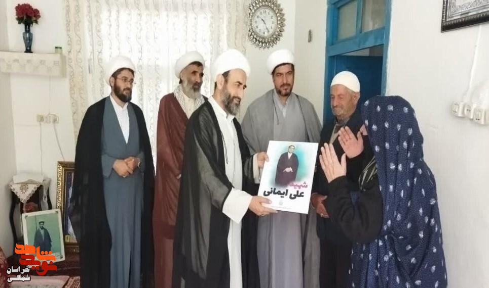 تصاویر/ دیدار جمعی از مسئولان حوزوی با مادر شهید روحانی «علی ایمانی» در جاجرم