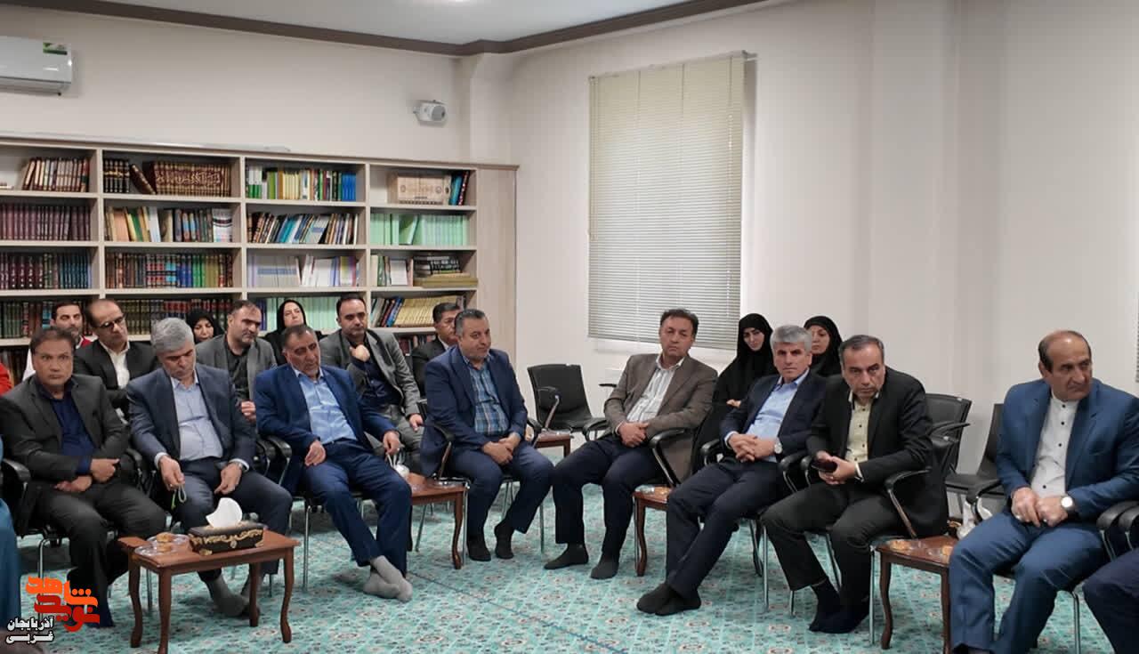 دیدار مشاوران وزرا در امور ایثارگران با حجت الاسلام قریشی نماینده محترم ولی فقیه در آذربایجان غربی و امام جمعه ارومیه