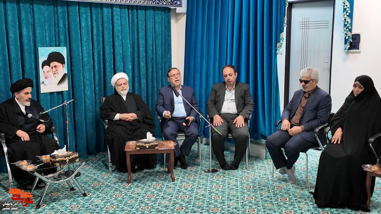 دیدار مشاوران وزرا در امور ایثارگران با حجت الاسلام قریشی نماینده محترم ولی فقیه در آذربایجان غربی و امام جمعه ارومیه