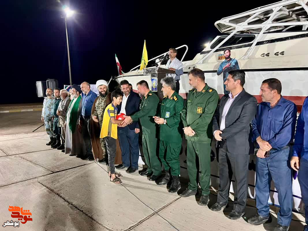 بمناسبت هفته دفاع مقدس از خانواده شاهد و ایثارگر صیاد تقدیر شد