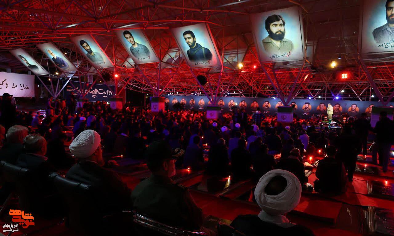 ویژه‌برنامه «شب‌های پرستاره» در گلزار شهدای تبریز برگزار شد