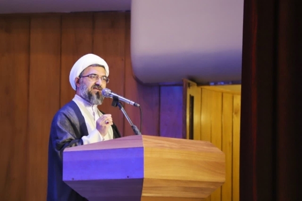 گرامیداشت یاد و خاطره شهدا در دانشگاه شهید باهنر «در جوار مزار شهدای گمنام»