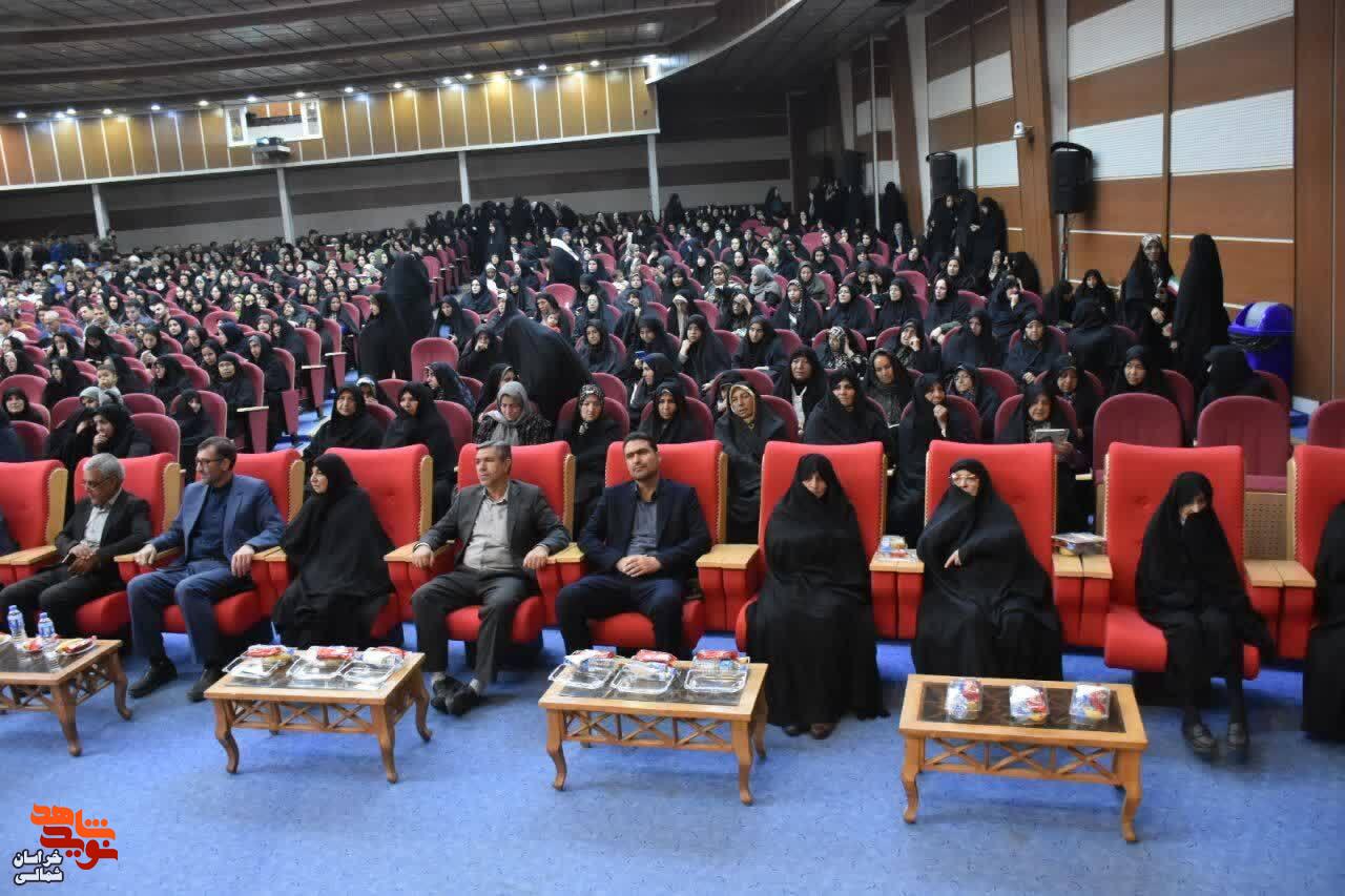 تصاویر/ دومین اجلاسیه شهدای شهرستان اسفراین