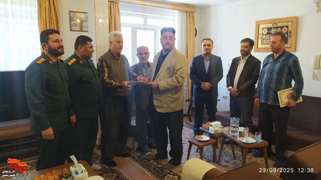 دیدار با خانواده های معظم شهدا و ایثارگران در بوکان