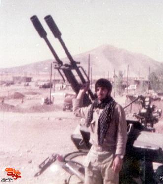 شهید «یحیی صادقی گلوردی» به روایت تصویر شهید «یحیی صادقی گلوردی» به روایت تصویر