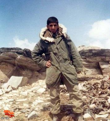 شهید «یحیی صادقی گلوردی» به روایت تصویر شهید «یحیی صادقی گلوردی» به روایت تصویر