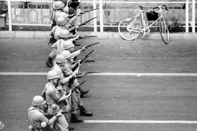 ۱۳ آبان ۵۷؛ روزی که مسیر تاریخ را تغییر داد