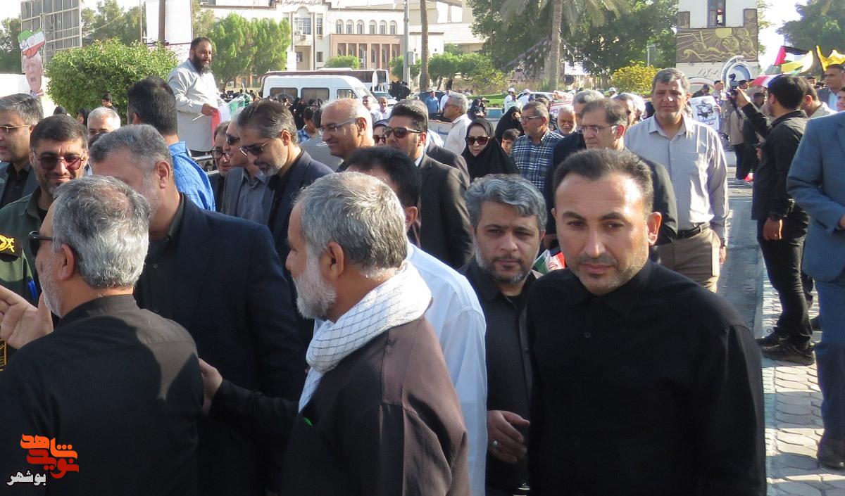 بانگ استکبار ستیزی مردم، مسئولان و دانش آموزان شاهد و ایثارگر