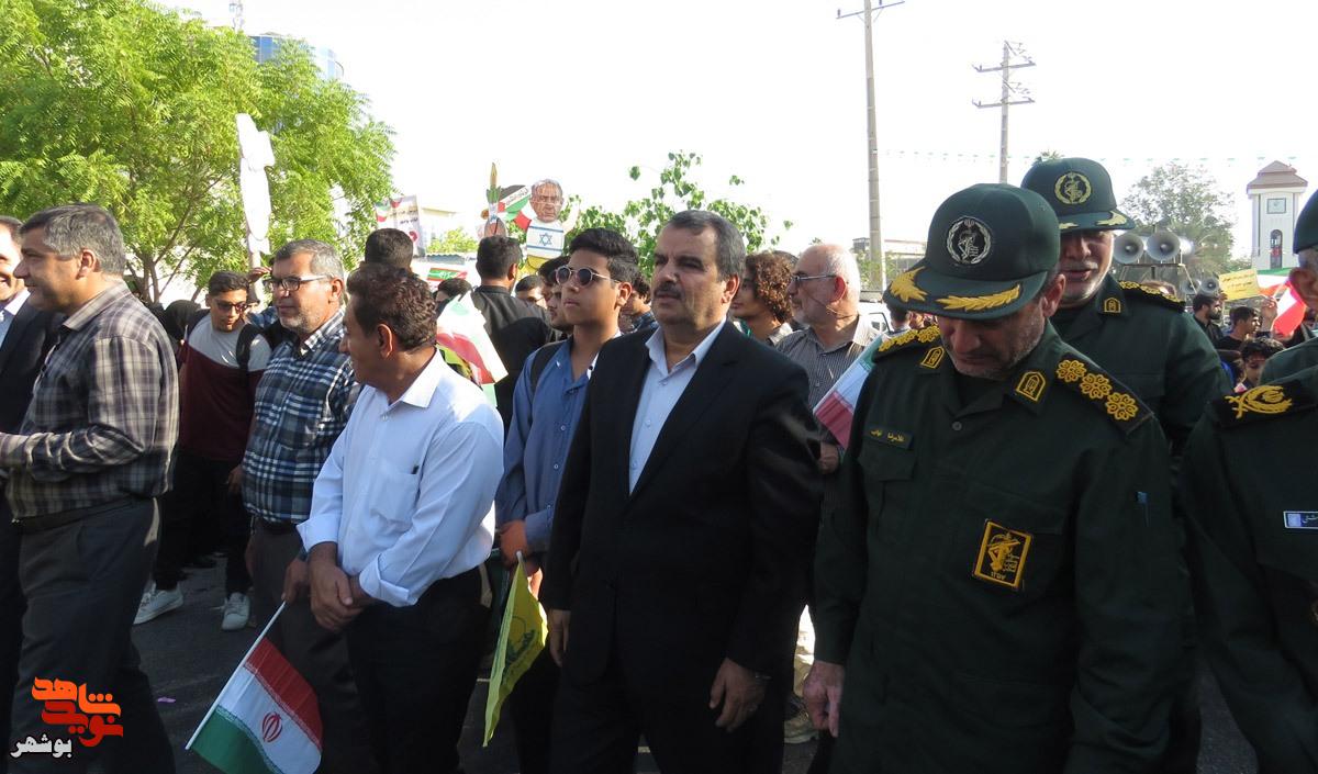 بانگ استکبار ستیزی مردم، مسئولان و دانش آموزان شاهد و ایثارگر