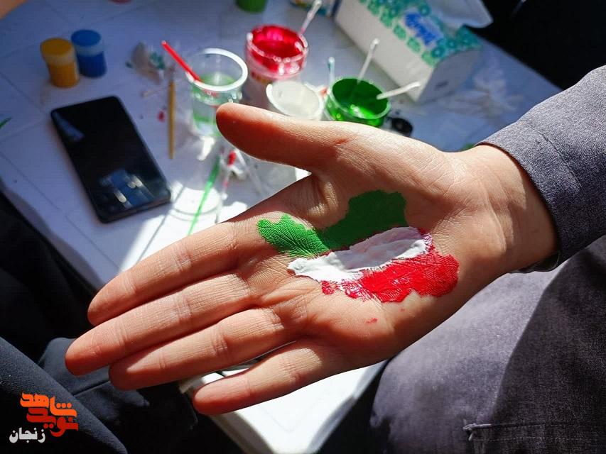 ۱۳ آبان در پایتخت شور و شعور حسینی؛ جمعیتی بی‌پایان، سرشار از ایثار و عشق به شهدا