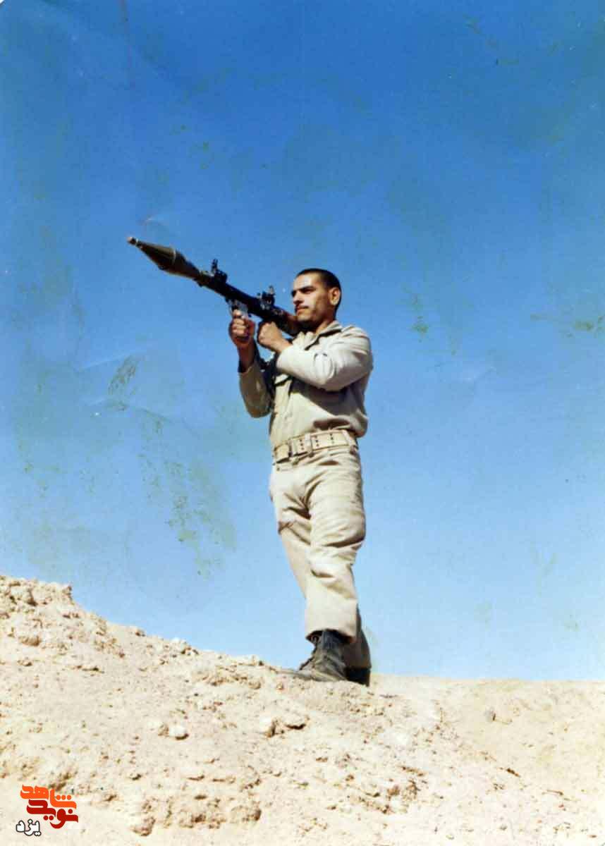 شهید حکیمی: جهاد در راه خدا را انتخاب کردم تا درخت اسلام را آبیاری کنم