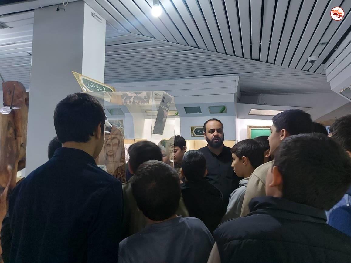 دانش‌آموزان «دبیرستان رستگاران» میهمان موزه مرکزی شهدا شدند