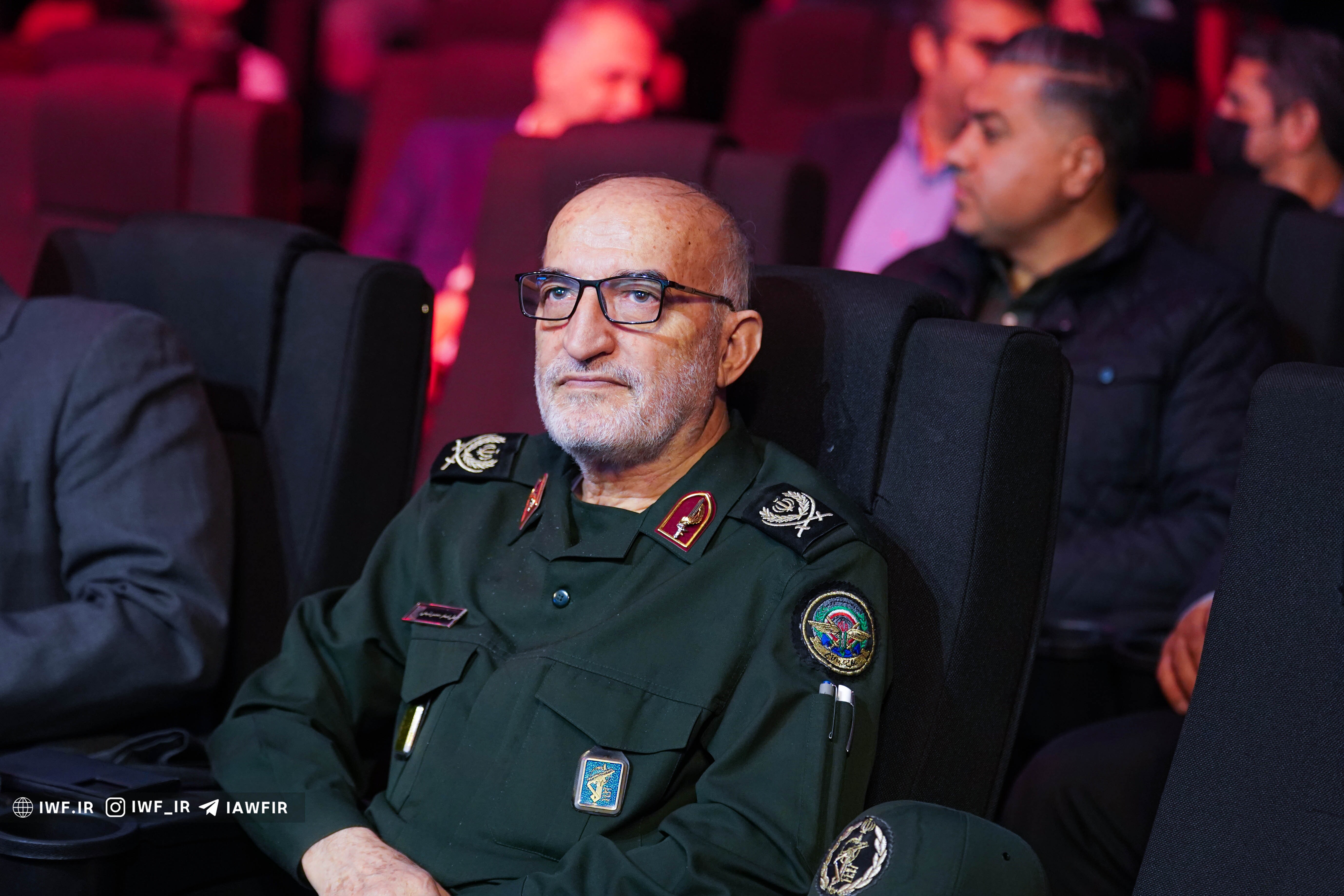 آیین رونمایی از کتاب جهان پهلوان تختی