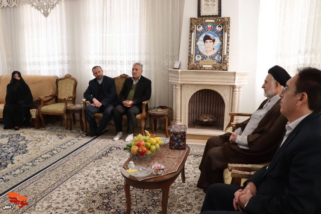 دیدار با خانواده شهید «رحیم کاظمی» در اردبیل