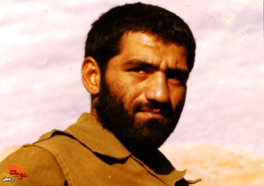 برادران حضورتان در صحنه جنگ نشانه ایثارتان و خواهران حجابتان نشانه عفتتان است.