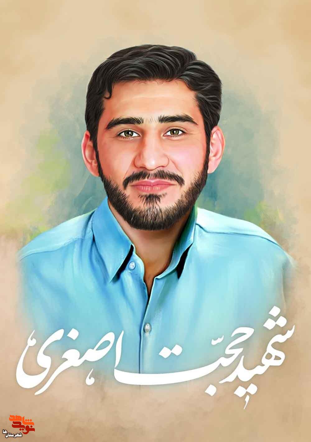 حجت زمانی که به خدمت سربازی رفته بود معنویش بیشتر شده بود حجت زمانی که به خدمت سربازی رفته بود معنویش بیشتر شده بود