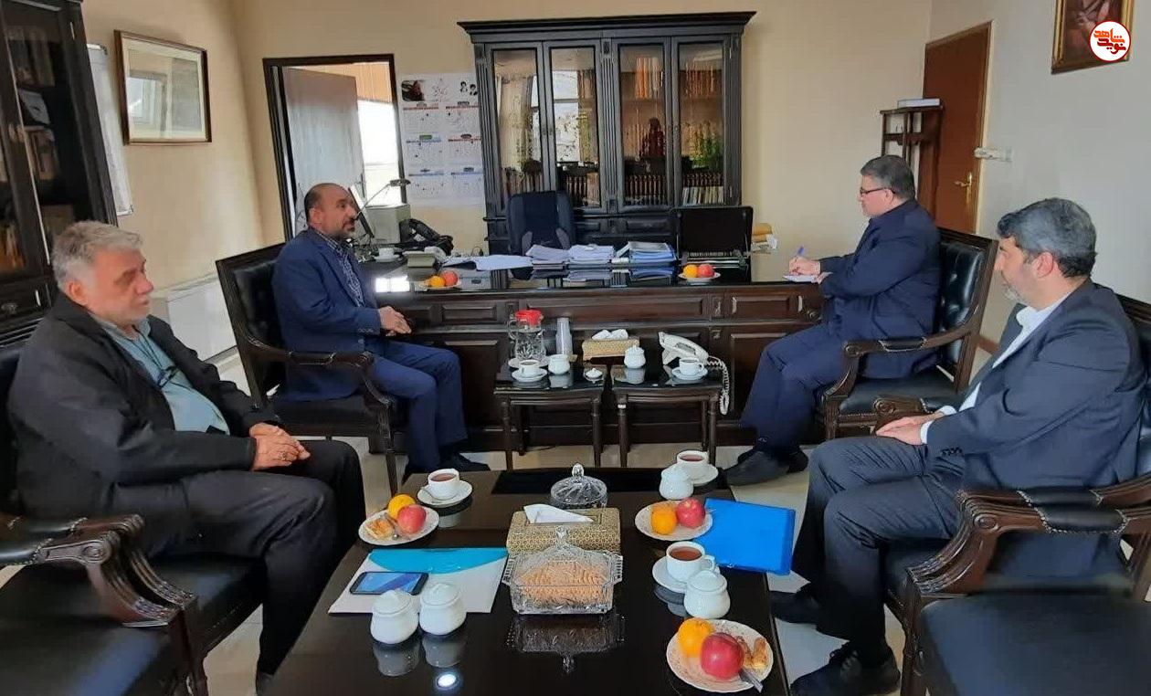 تجلیل مسئول ایثارگران سپاه پاسداران از رئیس سازمان پزشکی قانونی کشور