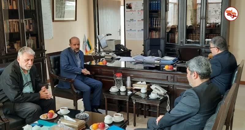 تجلیل مسئول ایثارگران سپاه پاسداران از رئیس سازمان پزشکی قانونی کشور