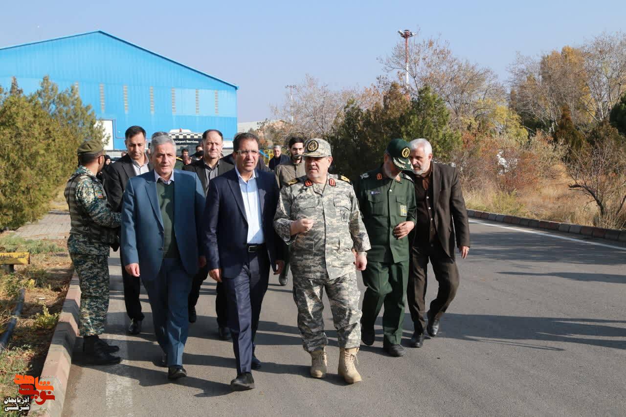 استقبال باشکوه تبریز از چهار شهید گمنام تازه‌تفحص‌شده دفاع مقدس