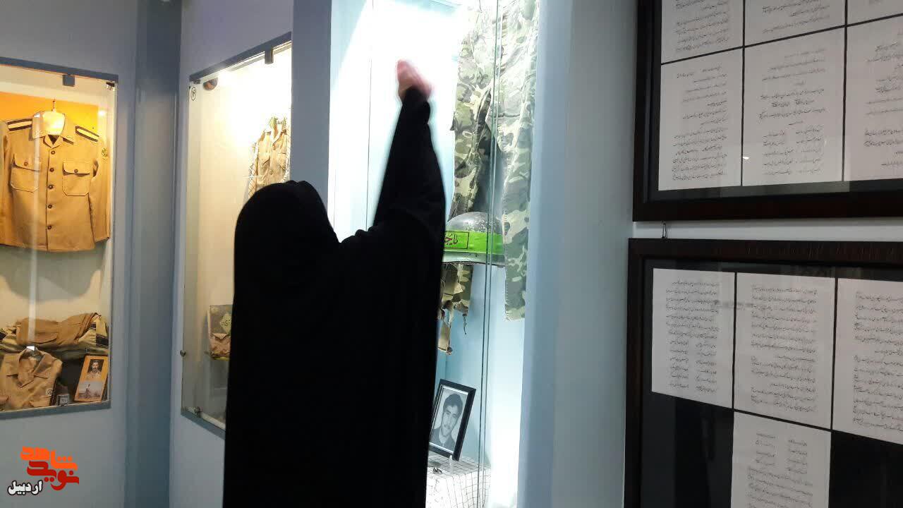 غبار روبی و عطر افشانی موزه شهدای اردبیل