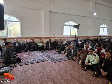 دیدار مدیرکل بنیادشهید مازندران با خانواده شهید اقتدار تیزکار در سوادکوه