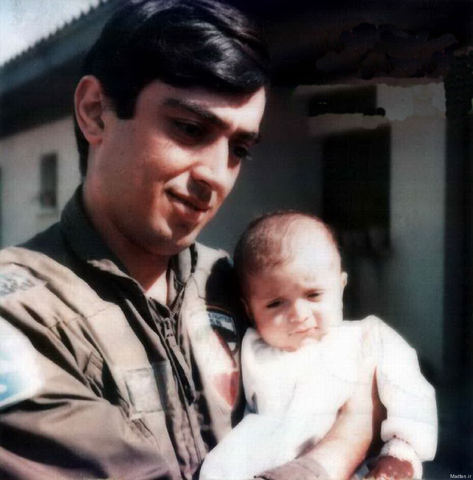 تمامِ میهنی‌ای پیکرِ دو نیم شده!.