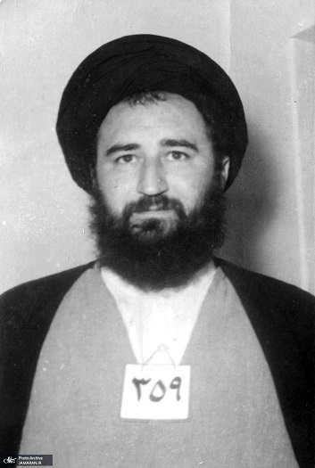 تاملی در سیره و خاطرات شفاهی شهید آیت‌الله سید مصطفی خمین؛ «سپیده گشای انقلاب»