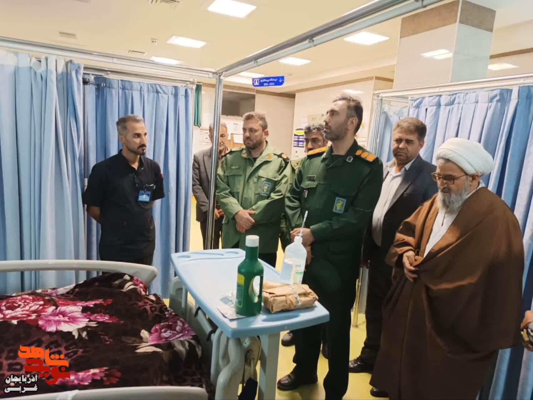 دیدار با خانواده شهدا در چالدران