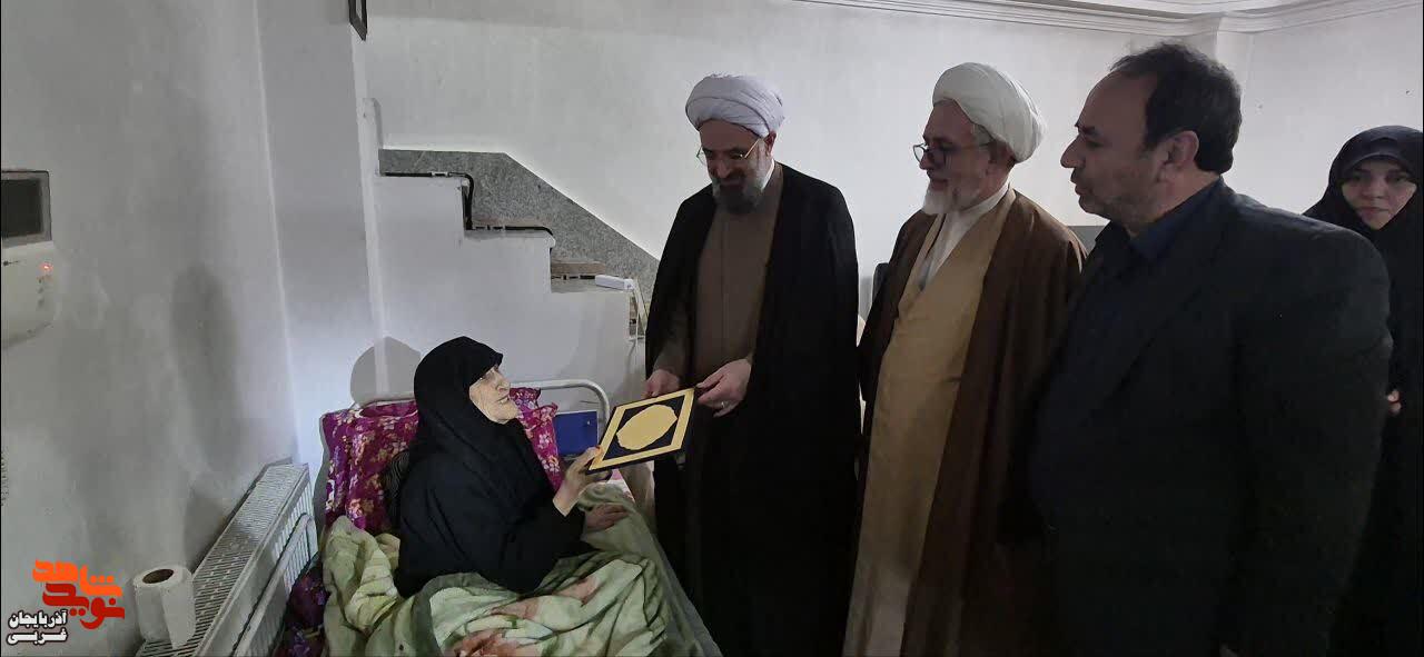 دیدار مدیرکل بنیاد شهید و امورایثارگران و سرپرست امر به معروف و نهی از منکر کشور با خانواده شهید والامقام «محمد محمدزاده»