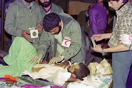 تصاویری از امدادگران و پزشکان دوران دفاع مقدس