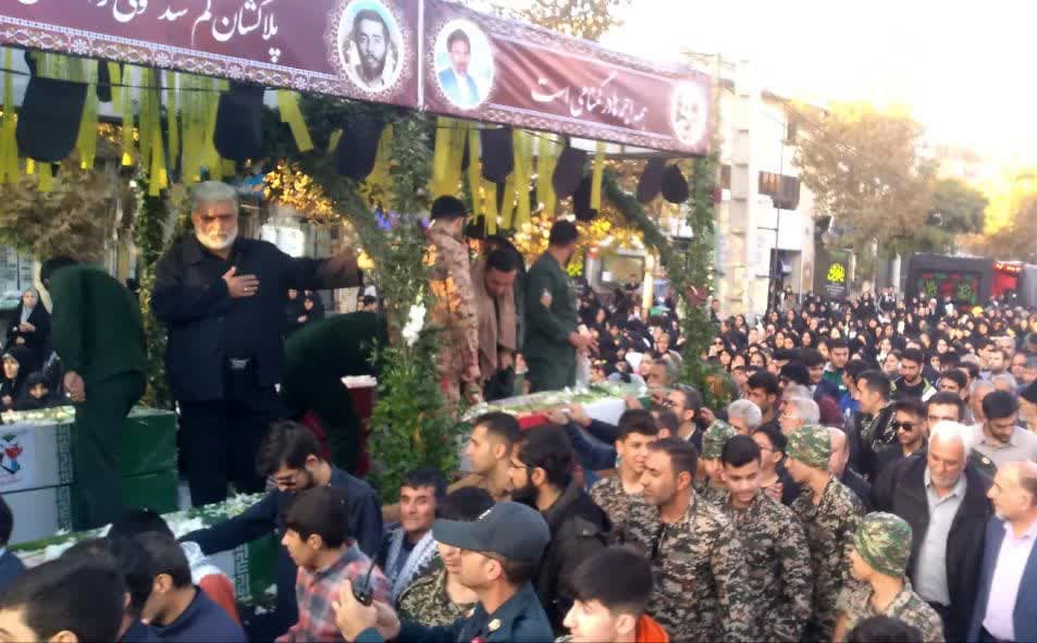 مراسم تشییع پیکر شهدای گمنام در تاکستان برگزار شد مراسم تشییع پیکر شهدای گمنام در تاکستان برگزار شد