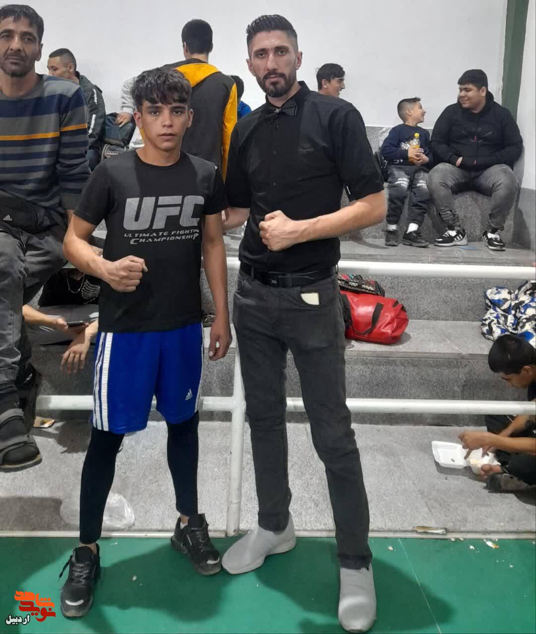 تصویر شهید اقتدار اردبیلی بر پیراهن بازیکن پرسپولیس تهران+ عکس