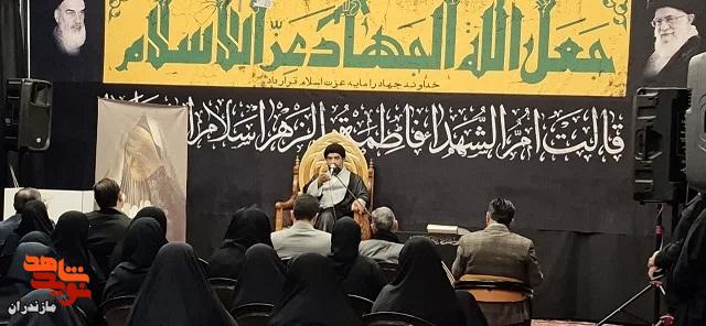 تصاویر/ مراسم تکریم مادران و همسران شهدا به مناسبت وفات حضرت اُمّ‌البنین (س) در محمود آباد